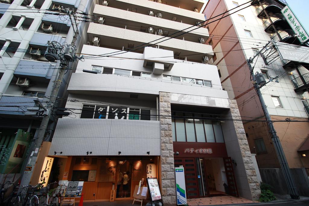 Patio Kyobashi Apartment Osaka Exterior photo