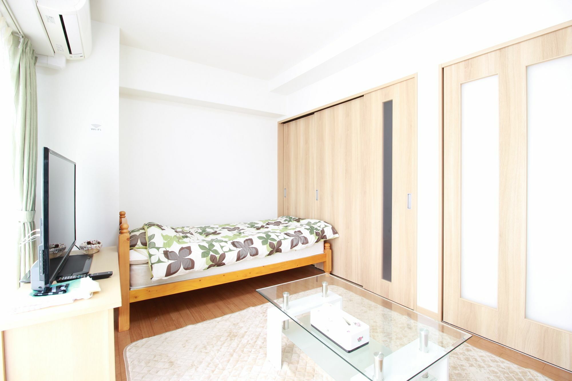 Patio Kyobashi Apartment Osaka Exterior photo