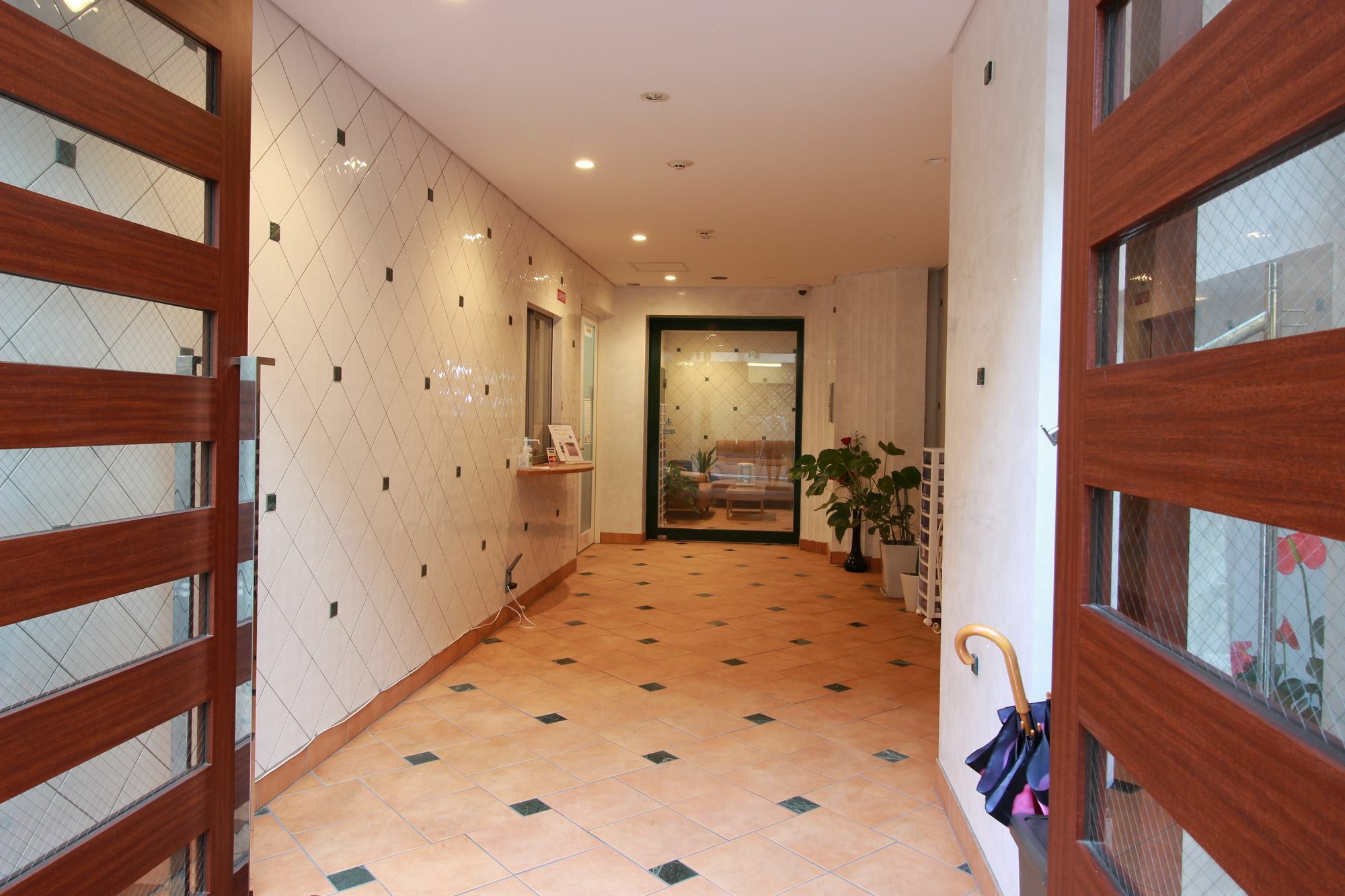 Patio Kyobashi Apartment Osaka Exterior photo