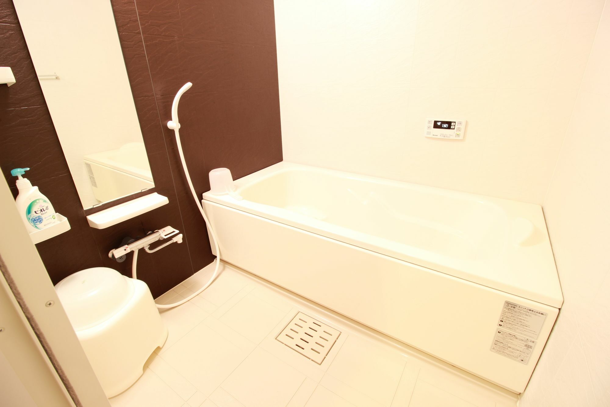 Patio Kyobashi Apartment Osaka Exterior photo